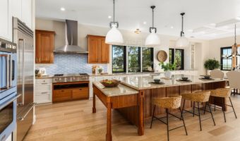 1335 Wikiup Dr, Santa Rosa, CA 95403