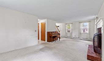 28 Colony Rd, Augusta, ME 04330