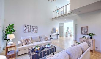 6 Grandstand Dr, Lincoln, RI 02865