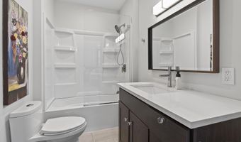 899 Skyevale NE, Ada, MI 49301