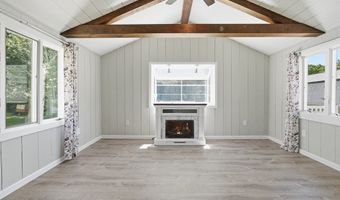 218 Blackstone St, Bellingham, MA 02019