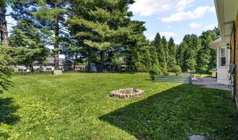 202 Edgewood Dr, Bardstown, KY 40004