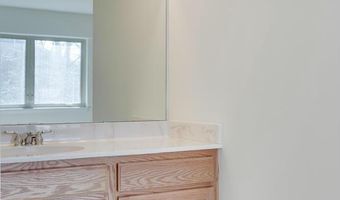 8 GENTRY Ct, Annapolis, MD 21403