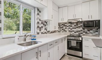 1950 Foxhollow Dr E, Auburndale, FL 33823