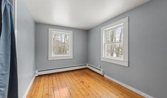 8 Avery Rd, Campton, NH 03223