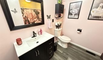 1604 Allison Blvd, Auburn, IN 46706