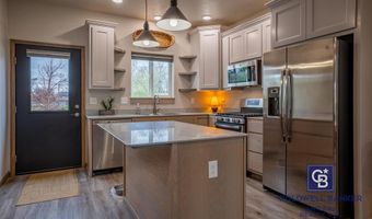 838 Duesenberg Ct, Cody, WY 82414
