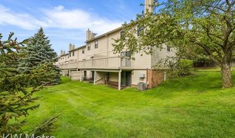 5652 DRAKE HOLLOW Dr E, West Bloomfield, MI 48322