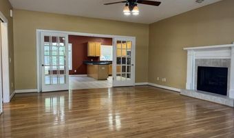 111 Michael Ln, Aberdeen, NC 28315