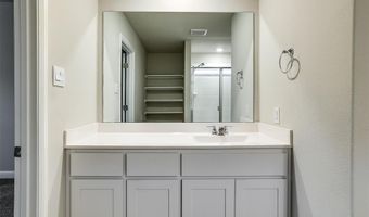 1704 Battery Park Dr, Alvarado, TX 76009