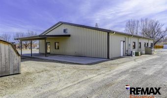 156 N 6th St, Basin, WY 82410