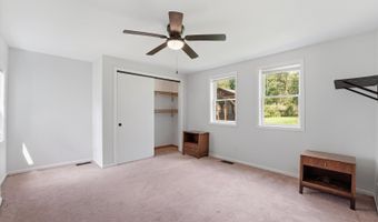 23016 W Lakeview Ave, Antioch, IL 60002