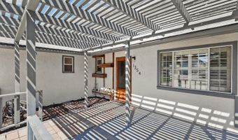 1354 S Maple St, Escondido, CA 92025