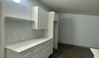 305 MAIN St A & B, Auburndale, FL 33823