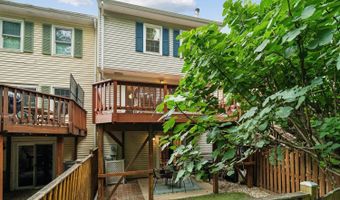 5914 LANGTON Dr, Alexandria, VA 22310