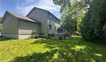 36 Oak Hill Rd, North Kingstown, RI 02852