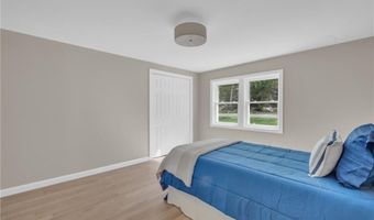 115 Hill Top Dr, Johnston, RI 02919