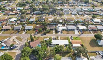 520 FAIRFAX Ln, Apollo Beach, FL 33572