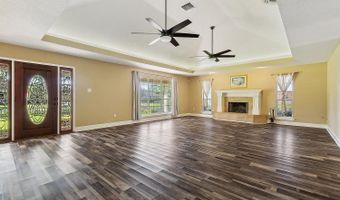 168 Sarah Victoria Dr, Belle Chasse, LA 70037