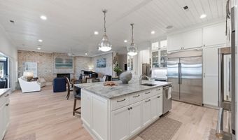 685 Raymond Rd, Arapahoe, NC 28510