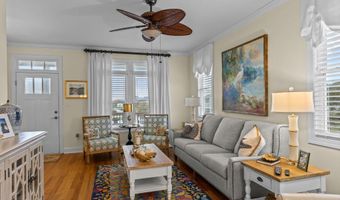 112 Lee Dr A, Atlantic Beach, NC 28512