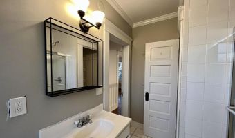 14 Woodlawn Ave, Albany, NY 12208