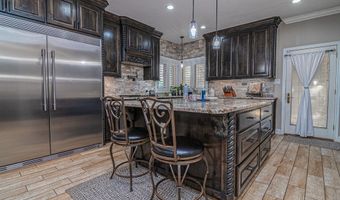 1512 Heritage Blvd, Andrews, TX 79714
