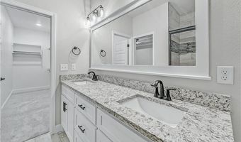 30 Lochgilphead Ln, Bella Vista, AR 72715