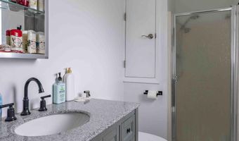 345 ARNOLD Dr, Aztec, NM 87410