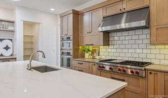 2590 S Perrault Way, Boise, ID 83716