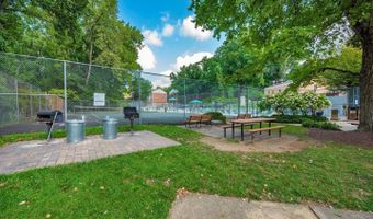 10619 MONTROSE Ave 202, Bethesda, MD 20814