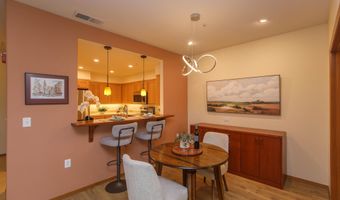 967 Golden Aspen Pl, Ashland, OR 97520