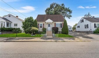 76 Baird Ave, North Providence, RI 02904