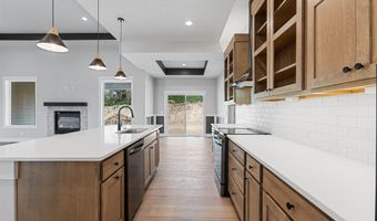 815 S Lakeview Way, Ashland, NE 68003