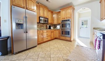 138 COLTON Rdg, Atoka, TN 38004