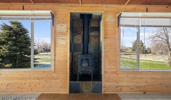 321 E Tobiano Trl, Belgrade, MT 59714