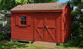 9 Michael Dr, Bristol, RI 02809