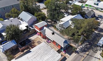 206 Main St, Bay St. Louis, MS 39520