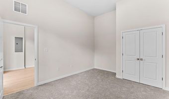 19716 MYSTIC MAROON Ter, Ashburn, VA 20147