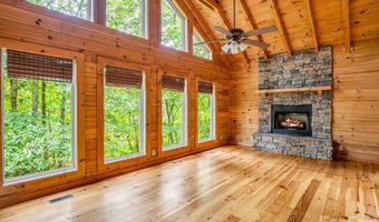 160 Sweetwater Ridge Rd, Balsam Grove, NC 28708