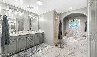 7199 E RIDGEVIEW Pl 221, Carefree, AZ 85377