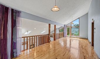114 Claremont Dr, Albrightsville, PA 18210