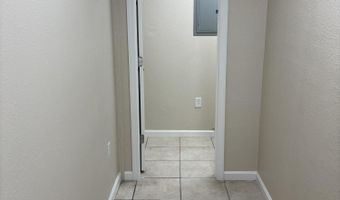 200 Pass Rd 8, Gulfport, MS 39507