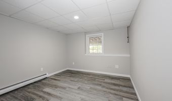 29 Glen Ridge Rd, Raymond, NH 03077