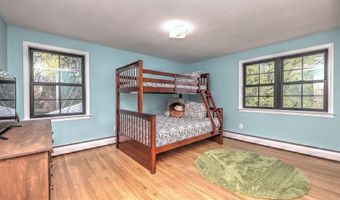 79 Meadow Wood Rd, Branford, CT 06405