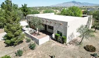 3138 W Green Park Dr, Benson, AZ 85602