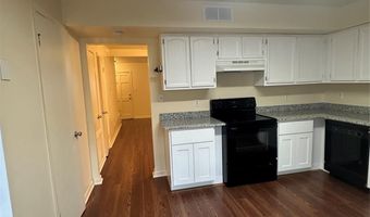 8816 Hunter Ridge Dr, Charlotte, NC 28226
