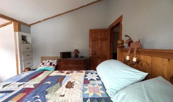 7 Howard Siding Ln, Abbot, ME 04406