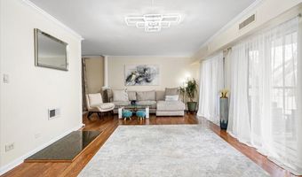 1405 E Central Rd 222C, Arlington Heights, IL 60005