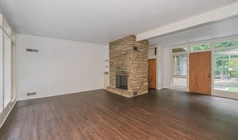 203 Hoyt St, Darien, CT 06820